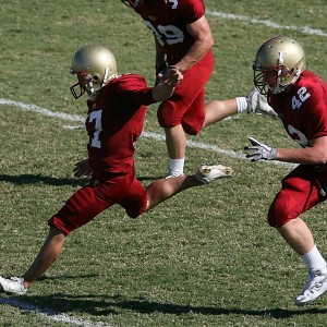 开云体育官方入口-足球运动心理干预体系在国家队推行，足球心理训练对于青少年球员产生的影响